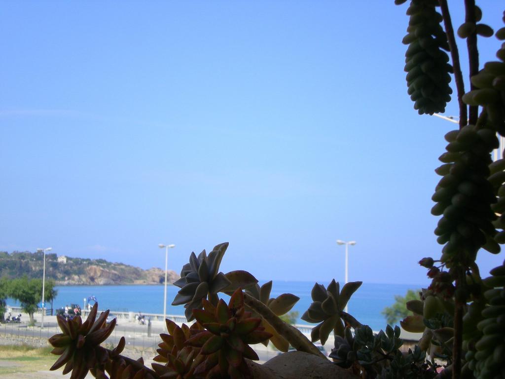 Orizzonte B&B เชฟาลู ภายนอก รูปภาพ